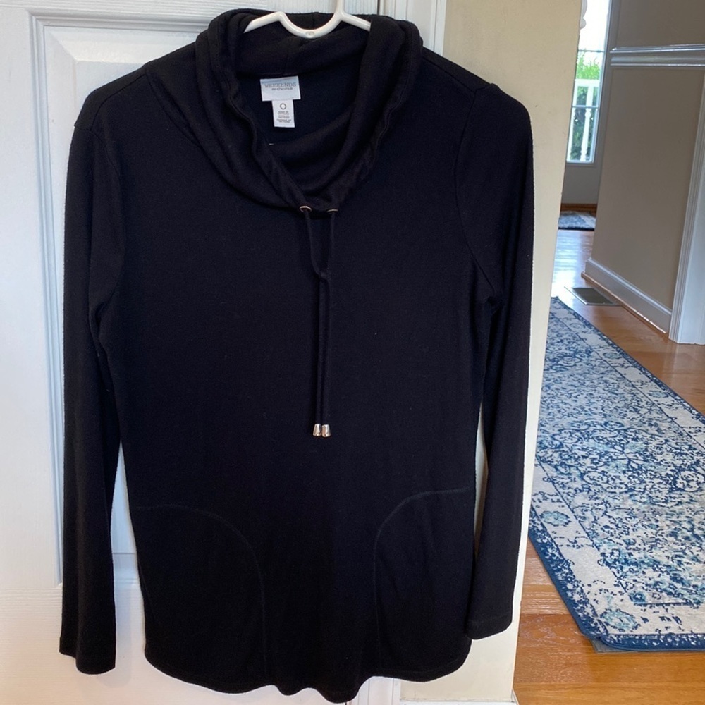 WEEKENDS by Chico’s black cowl neck pullover size 0